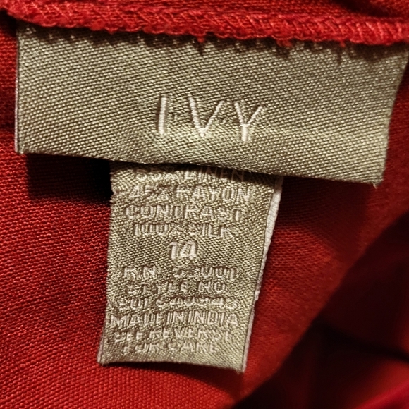 Vintage Ivy Maxi Red & White Skirt With Rose Detail Made In India Size 14 - Picture 6 of 6